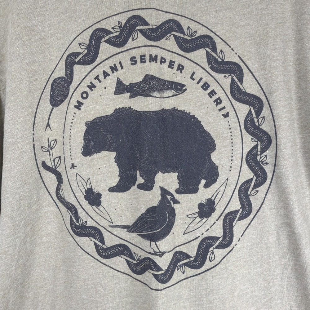 Montani Semper Liberi Bear Graphic T-Shirt Forest Green Size L Short Sleeve